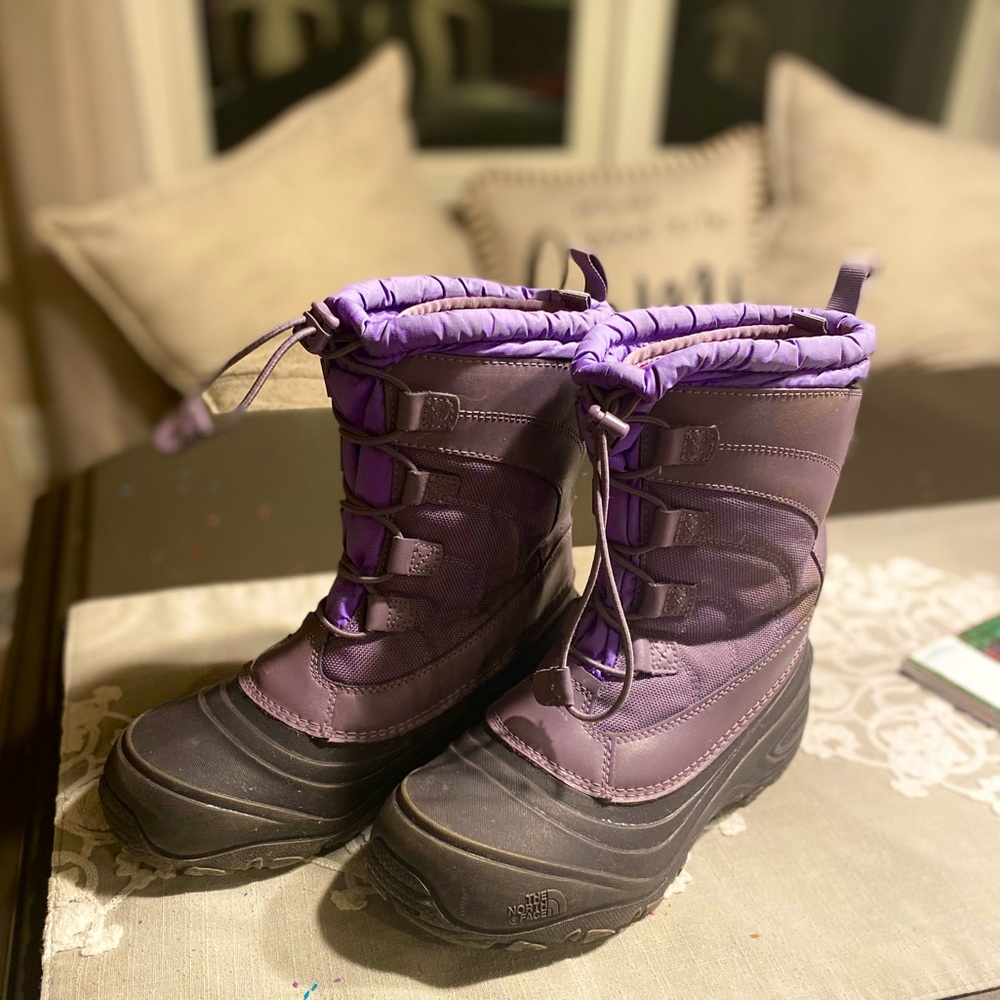 North Face Alpenglow Snow Boots